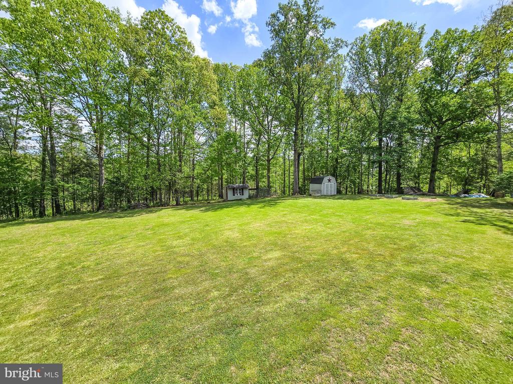 6235 SCOTTSVILLE RD, JEFFERSONTON, Virginia 22724, 3 Bedrooms Bedrooms, ,2 BathroomsBathrooms,Residential,6235 SCOTTSVILLE RD,VACU2013420 MLS # VACU2013420