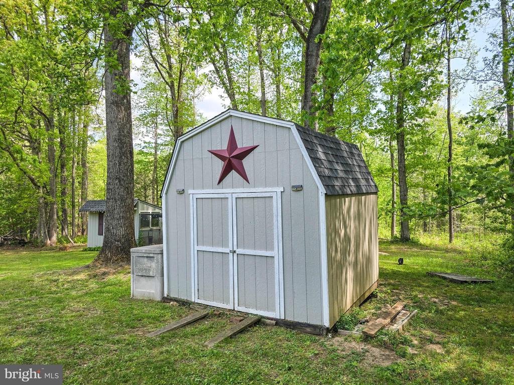 6235 SCOTTSVILLE RD, JEFFERSONTON, Virginia 22724, 3 Bedrooms Bedrooms, ,2 BathroomsBathrooms,Residential,6235 SCOTTSVILLE RD,VACU2013420 MLS # VACU2013420