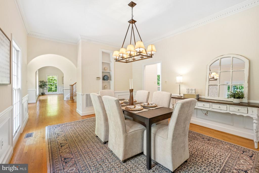5722 GREENVIEW LN, WARRENTON, Virginia 20187, 4 Bedrooms Bedrooms, ,2 BathroomsBathrooms,Residential,5722 GREENVIEW LN,VAFQ2020274 MLS # VAFQ2020274