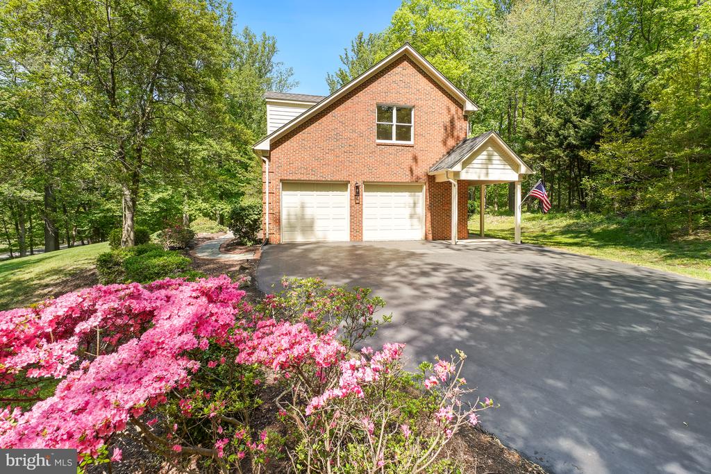 5722 GREENVIEW LN, WARRENTON, Virginia 20187, 4 Bedrooms Bedrooms, ,2 BathroomsBathrooms,Residential,5722 GREENVIEW LN,VAFQ2020274 MLS # VAFQ2020274