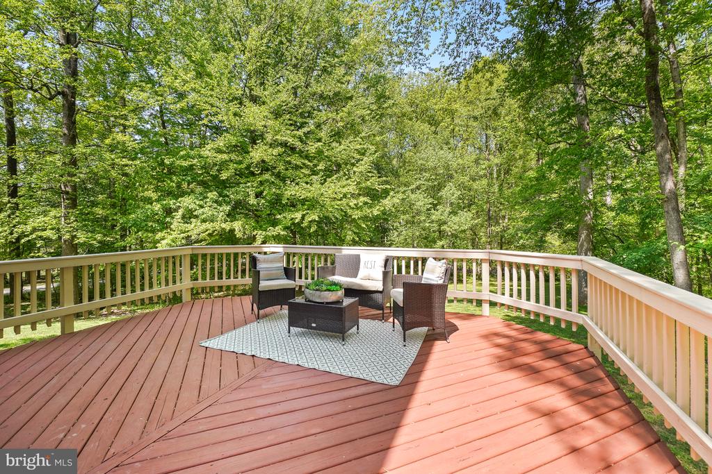5722 GREENVIEW LN, WARRENTON, Virginia 20187, 4 Bedrooms Bedrooms, ,2 BathroomsBathrooms,Residential,5722 GREENVIEW LN,VAFQ2020274 MLS # VAFQ2020274