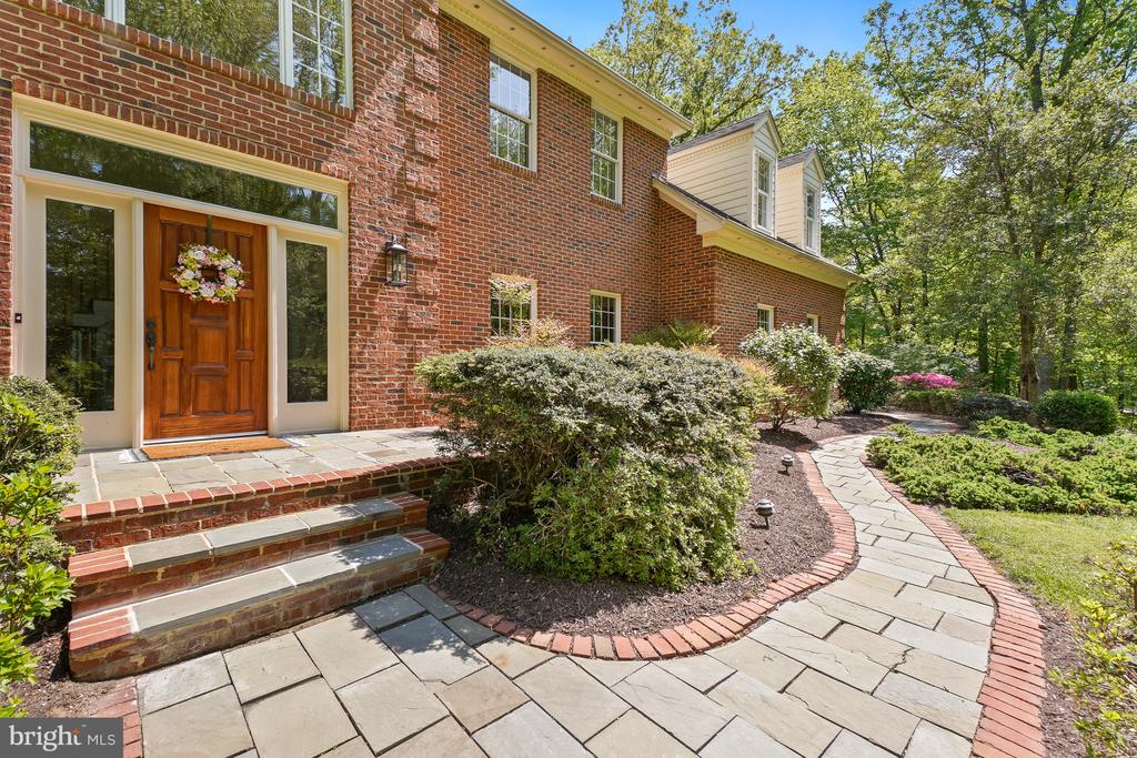 5722 GREENVIEW LN, WARRENTON, Virginia 20187, 4 Bedrooms Bedrooms, ,2 BathroomsBathrooms,Residential,5722 GREENVIEW LN,VAFQ2020274 MLS # VAFQ2020274