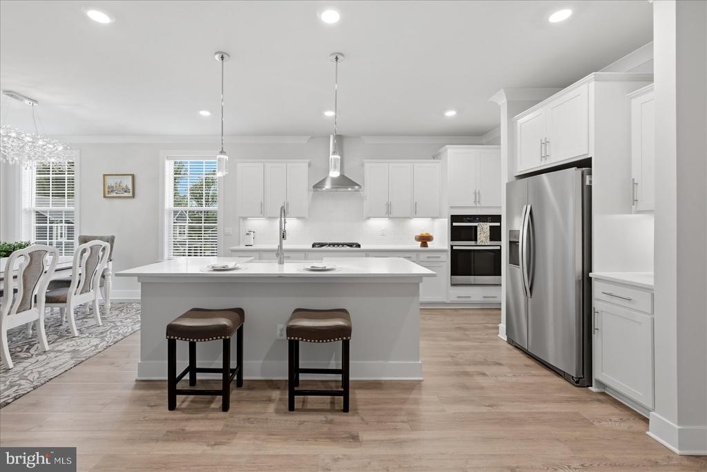 7817 HOLSTON LN, BROAD RUN, Virginia 20137, 5 Bedrooms Bedrooms, ,4 BathroomsBathrooms,Residential,7817 HOLSTON LN,VAFQ2021732 MLS # VAFQ2021732