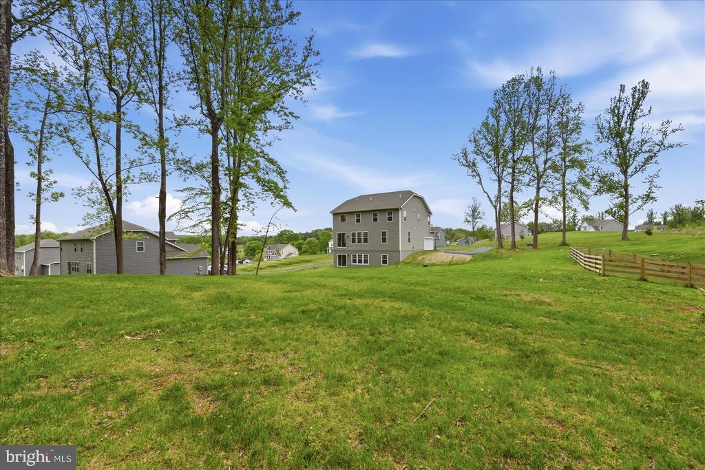 7817 HOLSTON LN, BROAD RUN, Virginia 20137, 5 Bedrooms Bedrooms, ,4 BathroomsBathrooms,Residential,7817 HOLSTON LN,VAFQ2021732 MLS # VAFQ2021732
