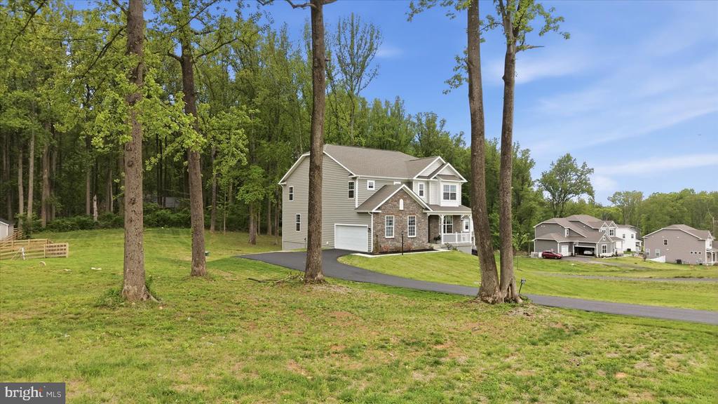 7817 HOLSTON LN, BROAD RUN, Virginia 20137, 5 Bedrooms Bedrooms, ,4 BathroomsBathrooms,Residential,7817 HOLSTON LN,VAFQ2021732 MLS # VAFQ2021732