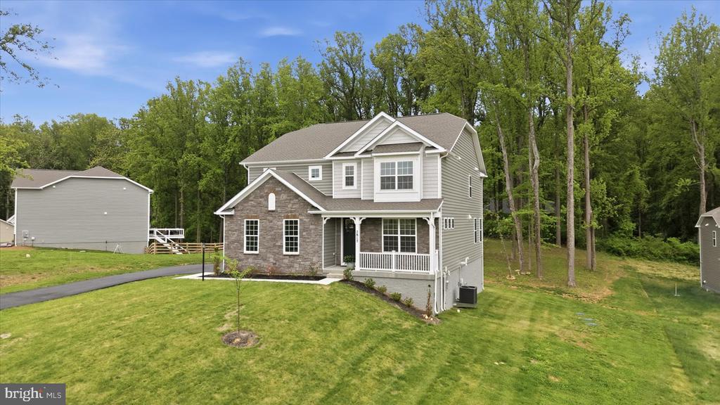7817 HOLSTON LN, BROAD RUN, Virginia 20137, 5 Bedrooms Bedrooms, ,4 BathroomsBathrooms,Residential,7817 HOLSTON LN,VAFQ2021732 MLS # VAFQ2021732