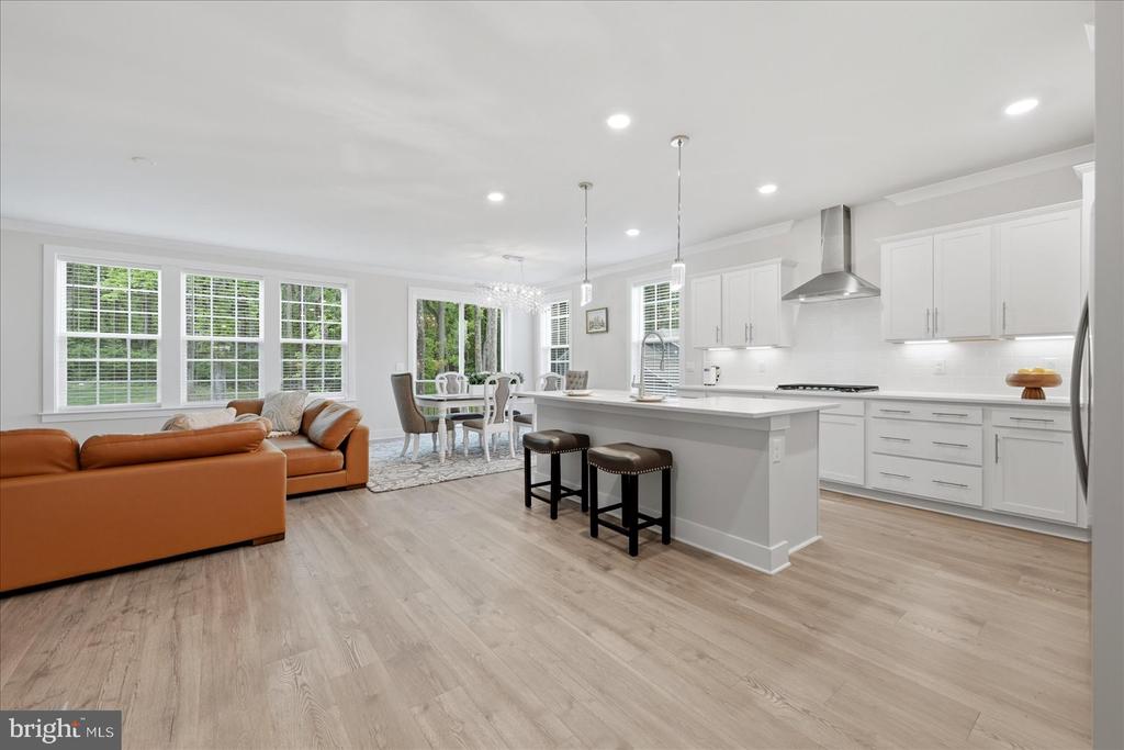 7817 HOLSTON LN, BROAD RUN, Virginia 20137, 5 Bedrooms Bedrooms, ,4 BathroomsBathrooms,Residential,7817 HOLSTON LN,VAFQ2021732 MLS # VAFQ2021732