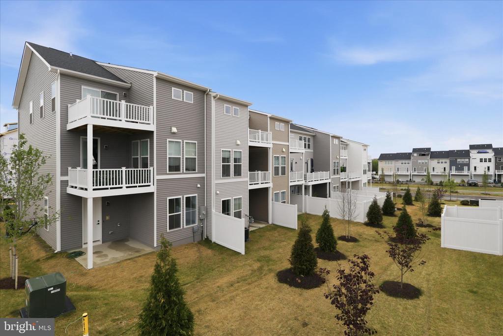9507 MAIDENHAIR AVE, FREDERICKSBURG, Virginia 22407, 4 Bedrooms Bedrooms, ,3 BathroomsBathrooms,Residential,9507 MAIDENHAIR AVE,VASP2041338 MLS # VASP2041338