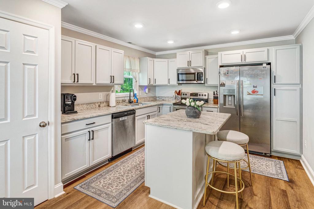 10206 GAYLE CT, SPOTSYLVANIA, Virginia 22553, 4 Bedrooms Bedrooms, ,3 BathroomsBathrooms,Residential,10206 GAYLE CT,VASP2041284 MLS # VASP2041284