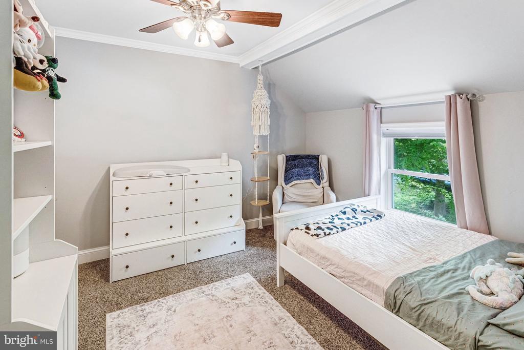 10206 GAYLE CT, SPOTSYLVANIA, Virginia 22553, 4 Bedrooms Bedrooms, ,3 BathroomsBathrooms,Residential,10206 GAYLE CT,VASP2041284 MLS # VASP2041284