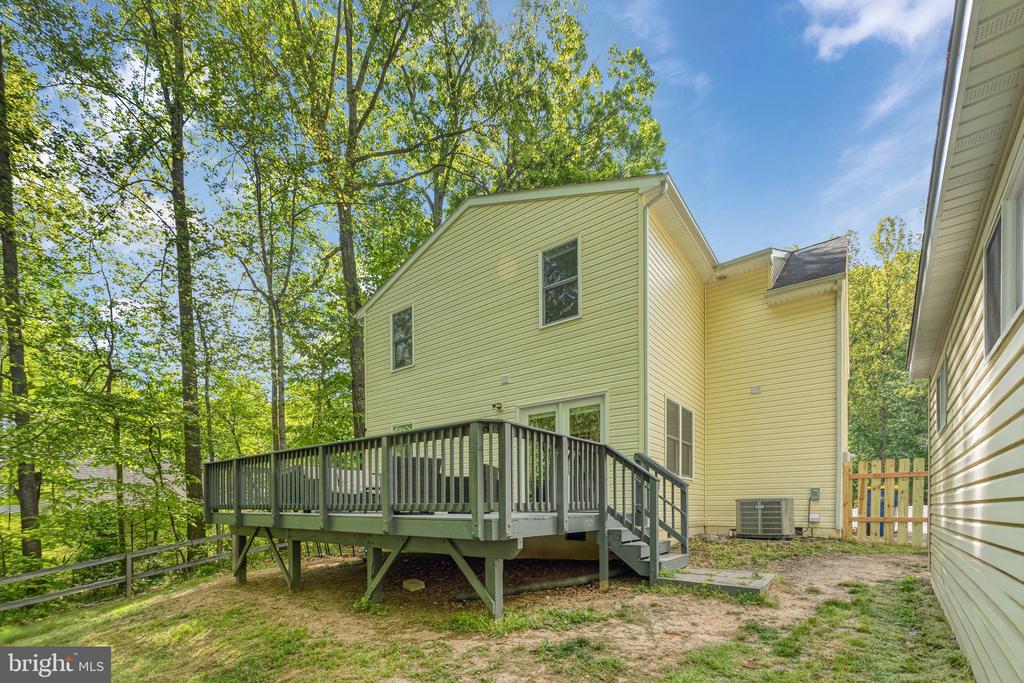 10206 GAYLE CT, SPOTSYLVANIA, Virginia 22553, 4 Bedrooms Bedrooms, ,3 BathroomsBathrooms,Residential,10206 GAYLE CT,VASP2041284 MLS # VASP2041284