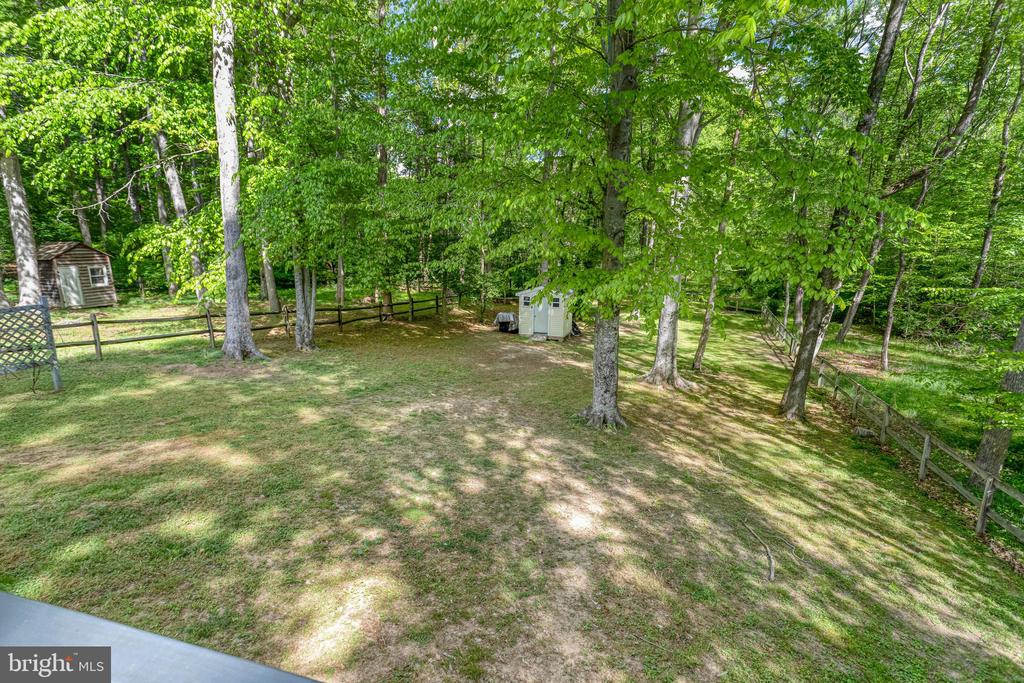 10206 GAYLE CT, SPOTSYLVANIA, Virginia 22553, 4 Bedrooms Bedrooms, ,3 BathroomsBathrooms,Residential,10206 GAYLE CT,VASP2041284 MLS # VASP2041284