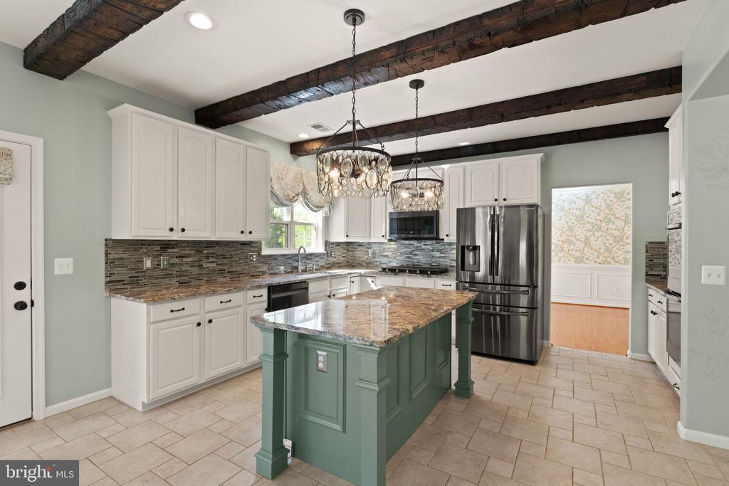 553 WINDERMERE DR, CULPEPER, Virginia 22701, 4 Bedrooms Bedrooms, ,3 BathroomsBathrooms,Residential,553 WINDERMERE DR,VACU2012898 MLS # VACU2012898