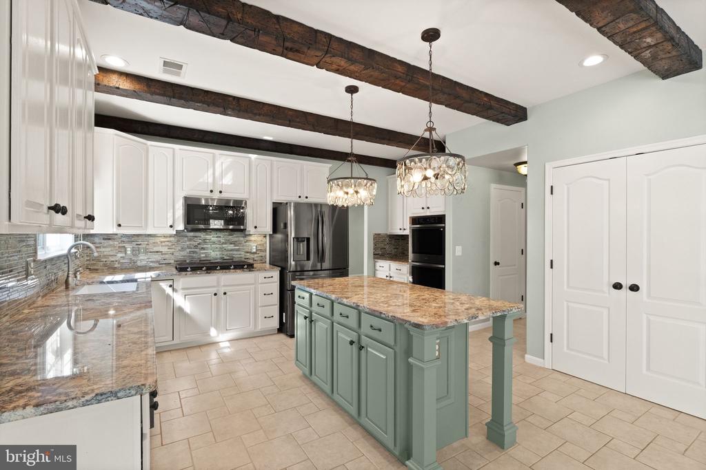 553 WINDERMERE DR, CULPEPER, Virginia 22701, 4 Bedrooms Bedrooms, ,3 BathroomsBathrooms,Residential,553 WINDERMERE DR,VACU2012898 MLS # VACU2012898