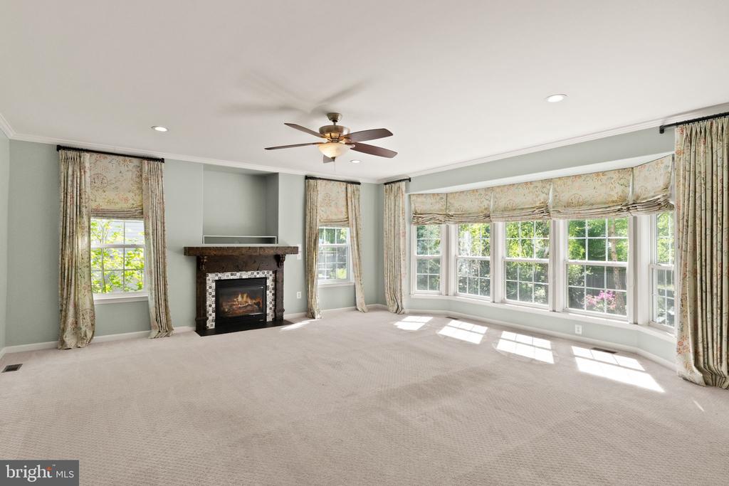 553 WINDERMERE DR, CULPEPER, Virginia 22701, 4 Bedrooms Bedrooms, ,3 BathroomsBathrooms,Residential,553 WINDERMERE DR,VACU2012898 MLS # VACU2012898