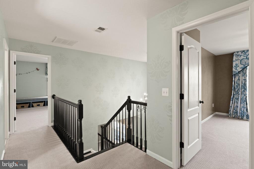 553 WINDERMERE DR, CULPEPER, Virginia 22701, 4 Bedrooms Bedrooms, ,3 BathroomsBathrooms,Residential,553 WINDERMERE DR,VACU2012898 MLS # VACU2012898
