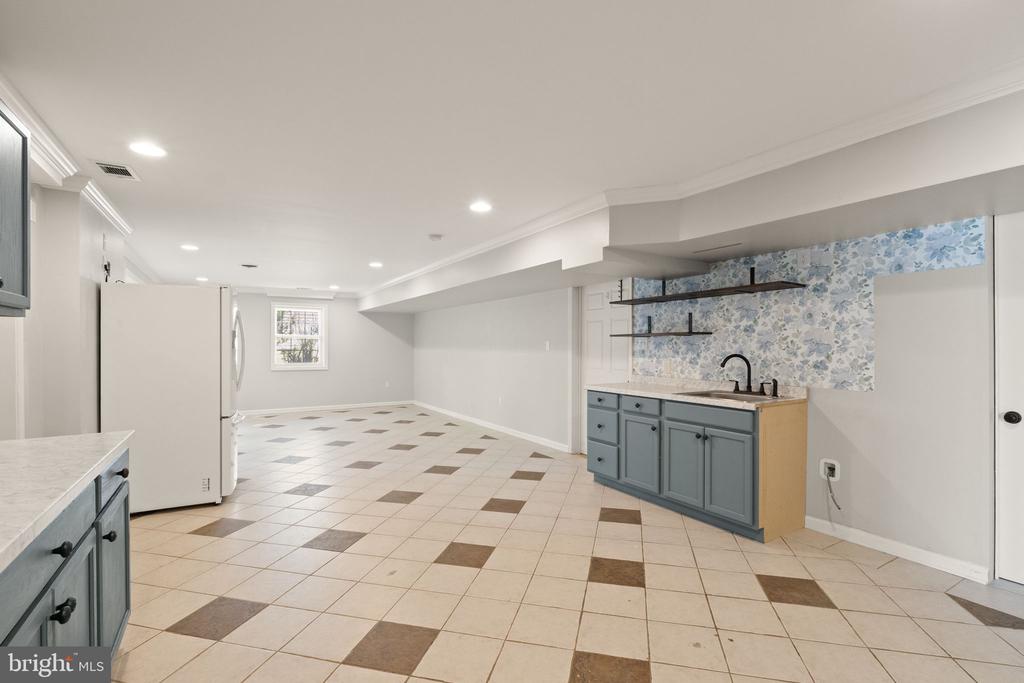 553 WINDERMERE DR, CULPEPER, Virginia 22701, 4 Bedrooms Bedrooms, ,3 BathroomsBathrooms,Residential,553 WINDERMERE DR,VACU2012898 MLS # VACU2012898