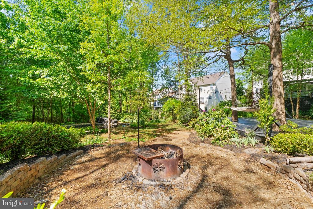 553 WINDERMERE DR, CULPEPER, Virginia 22701, 4 Bedrooms Bedrooms, ,3 BathroomsBathrooms,Residential,553 WINDERMERE DR,VACU2012898 MLS # VACU2012898