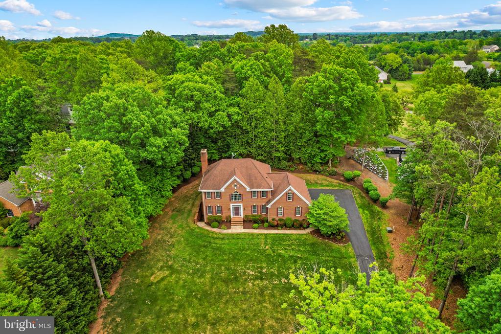 11186 PIMLICO CIR, CULPEPER, Virginia 22701, 4 Bedrooms Bedrooms, ,4 BathroomsBathrooms,Residential,11186 PIMLICO CIR,VACU2013444 MLS # VACU2013444