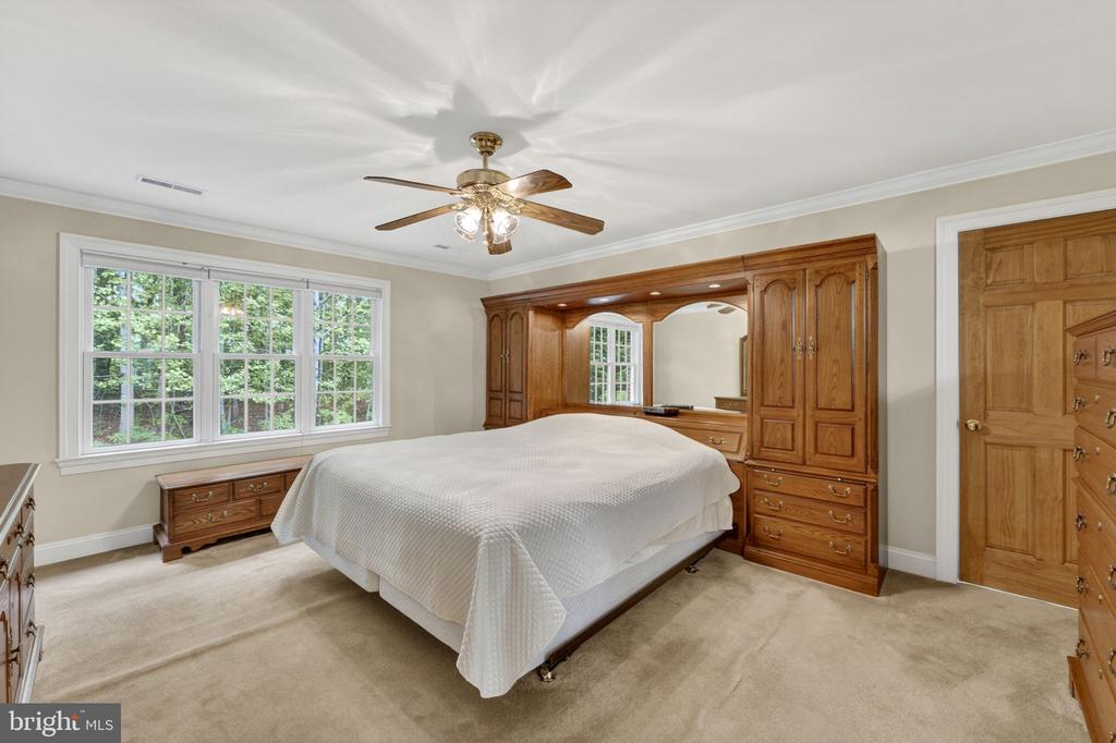 11186 PIMLICO CIR, CULPEPER, Virginia 22701, 4 Bedrooms Bedrooms, ,4 BathroomsBathrooms,Residential,11186 PIMLICO CIR,VACU2013444 MLS # VACU2013444
