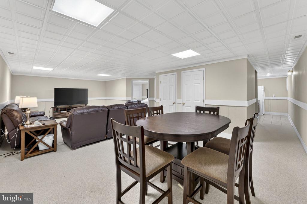 11186 PIMLICO CIR, CULPEPER, Virginia 22701, 4 Bedrooms Bedrooms, ,4 BathroomsBathrooms,Residential,11186 PIMLICO CIR,VACU2013444 MLS # VACU2013444