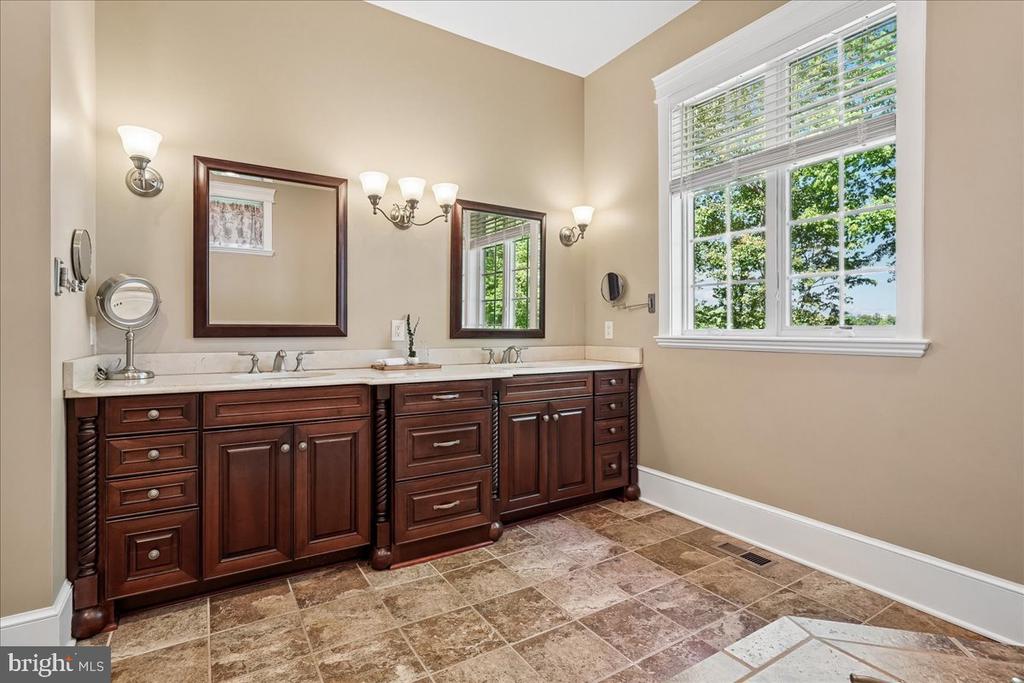 128 OLIVE BRANCH CT, BUMPASS, Virginia 23024, 6 Bedrooms Bedrooms, ,5 BathroomsBathrooms,Residential,128 OLIVE BRANCH CT,VALA2009750 MLS # VALA2009750