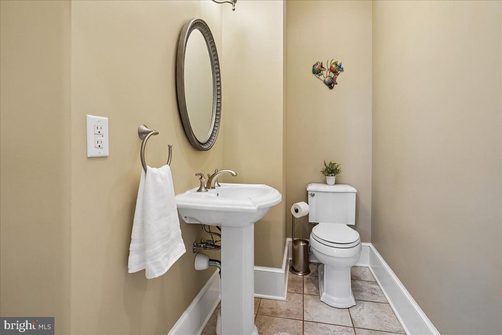 128 OLIVE BRANCH CT, BUMPASS, Virginia 23024, 6 Bedrooms Bedrooms, ,5 BathroomsBathrooms,Residential,128 OLIVE BRANCH CT,VALA2009750 MLS # VALA2009750