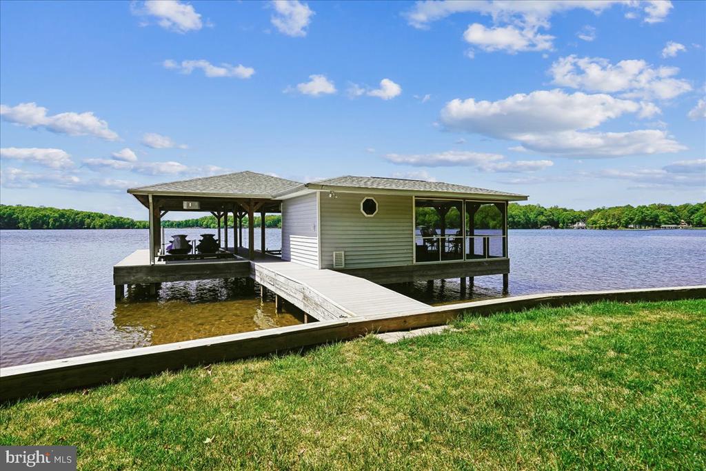 128 OLIVE BRANCH CT, BUMPASS, Virginia 23024, 6 Bedrooms Bedrooms, ,5 BathroomsBathrooms,Residential,128 OLIVE BRANCH CT,VALA2009750 MLS # VALA2009750