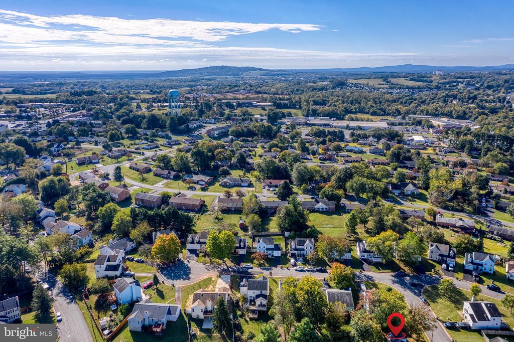 1393 N RED OAK WAY, CULPEPER, Virginia 22701, 4 Bedrooms Bedrooms, ,2 BathroomsBathrooms,Residential,1393 N RED OAK WAY,VACU2013446 MLS # VACU2013446