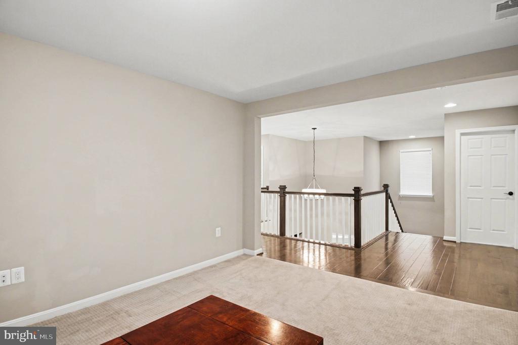 702 KINGSBROOK, CULPEPER, Virginia 22701, 4 Bedrooms Bedrooms, ,3 BathroomsBathrooms,Residential,702 KINGSBROOK,VACU2013430 MLS # VACU2013430