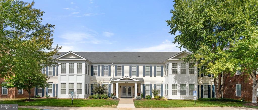 6704 HOLLY FARM LN, WARRENTON, Virginia 20187, 2 Bedrooms Bedrooms, ,2 BathroomsBathrooms,Residential,6704 HOLLY FARM LN,VAFQ2021734 MLS # VAFQ2021734