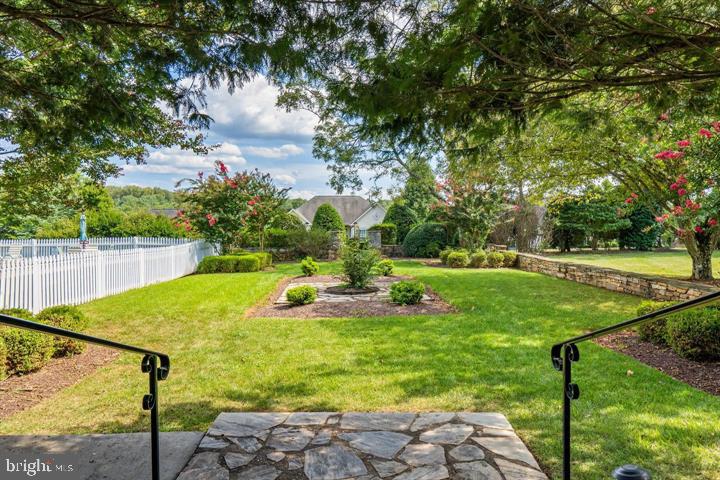 6704 HOLLY FARM LN, WARRENTON, Virginia 20187, 2 Bedrooms Bedrooms, ,2 BathroomsBathrooms,Residential,6704 HOLLY FARM LN,VAFQ2021734 MLS # VAFQ2021734