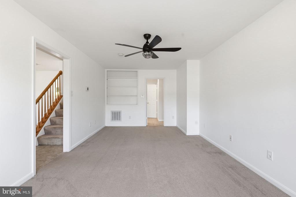 7020 HELM DR, REMINGTON, Virginia 22734, 3 Bedrooms Bedrooms, ,3 BathroomsBathrooms,Residential,7020 HELM DR,VAFQ2021198 MLS # VAFQ2021198