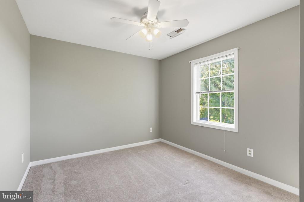 7020 HELM DR, REMINGTON, Virginia 22734, 3 Bedrooms Bedrooms, ,3 BathroomsBathrooms,Residential,7020 HELM DR,VAFQ2021198 MLS # VAFQ2021198