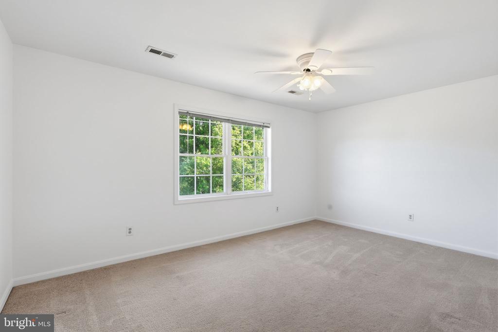 7020 HELM DR, REMINGTON, Virginia 22734, 3 Bedrooms Bedrooms, ,3 BathroomsBathrooms,Residential,7020 HELM DR,VAFQ2021198 MLS # VAFQ2021198