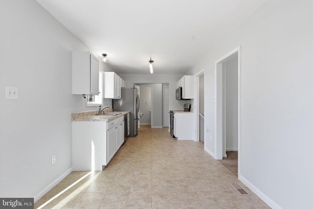 7020 HELM DR, REMINGTON, Virginia 22734, 3 Bedrooms Bedrooms, ,3 BathroomsBathrooms,Residential,7020 HELM DR,VAFQ2021198 MLS # VAFQ2021198