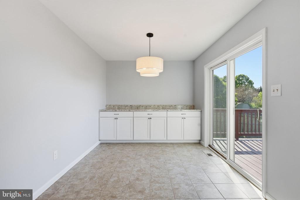 7020 HELM DR, REMINGTON, Virginia 22734, 3 Bedrooms Bedrooms, ,3 BathroomsBathrooms,Residential,7020 HELM DR,VAFQ2021198 MLS # VAFQ2021198
