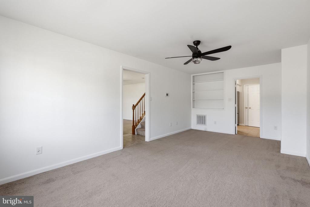 7020 HELM DR, REMINGTON, Virginia 22734, 3 Bedrooms Bedrooms, ,3 BathroomsBathrooms,Residential,7020 HELM DR,VAFQ2021198 MLS # VAFQ2021198
