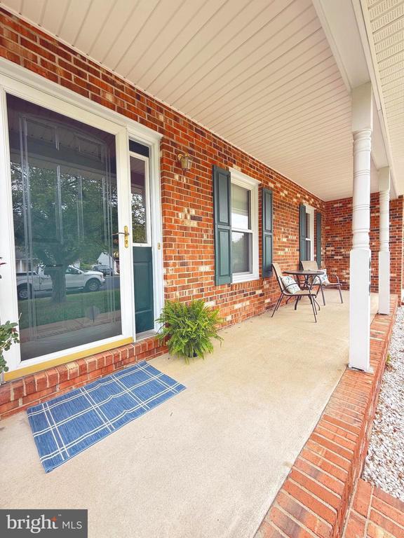 619 SHAMROCK DR, FREDERICKSBURG, Virginia 22407, 3 Bedrooms Bedrooms, ,2 BathroomsBathrooms,Residential,619 SHAMROCK DR,VASP2041352 MLS # VASP2041352