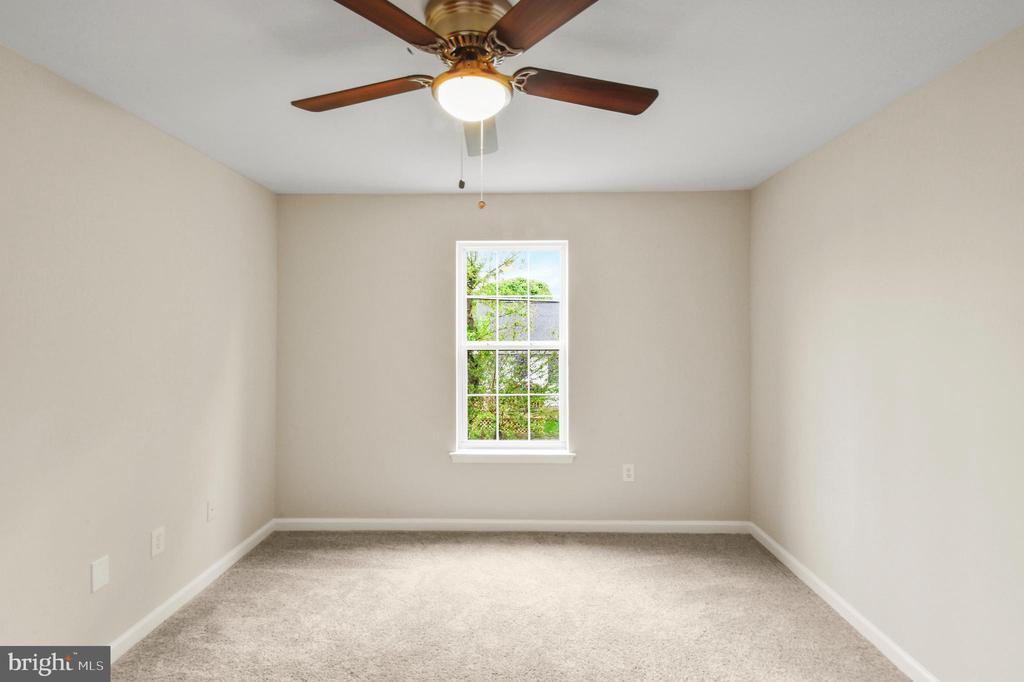 11256 TORRIE WAY, BEALETON, Virginia 22712, 2 Bedrooms Bedrooms, ,2 BathroomsBathrooms,Residential,CEDAR LEE CONDOMINIUM,11256 TORRIE WAY,VAFQ2021720 MLS # VAFQ2021720