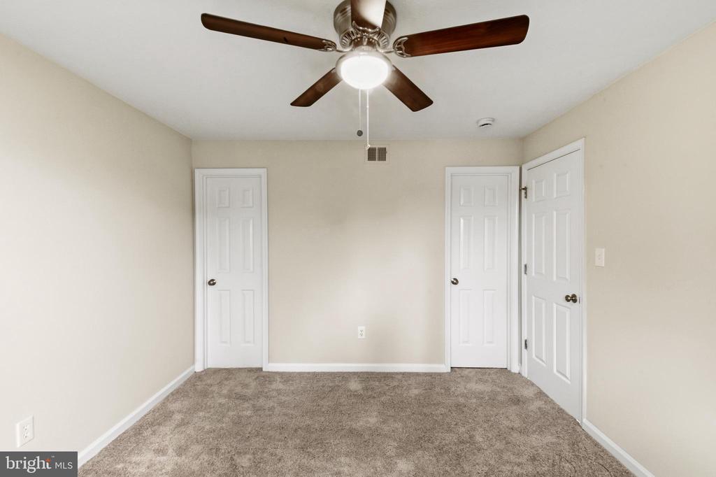 11256 TORRIE WAY, BEALETON, Virginia 22712, 2 Bedrooms Bedrooms, ,2 BathroomsBathrooms,Residential,CEDAR LEE CONDOMINIUM,11256 TORRIE WAY,VAFQ2021720 MLS # VAFQ2021720