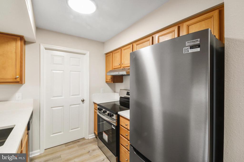 11256 TORRIE WAY, BEALETON, Virginia 22712, 2 Bedrooms Bedrooms, ,2 BathroomsBathrooms,Residential,CEDAR LEE CONDOMINIUM,11256 TORRIE WAY,VAFQ2021720 MLS # VAFQ2021720