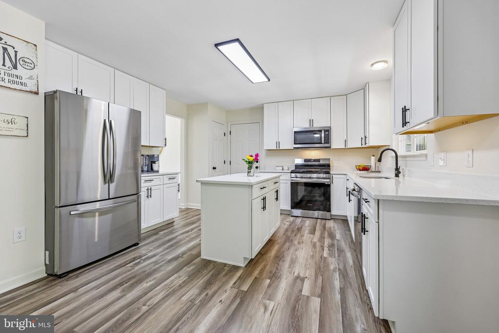 3717 LITTLE RIVER DR, FREDERICKSBURG, Virginia 22408, 4 Bedrooms Bedrooms, ,2 BathroomsBathrooms,Residential,3717 LITTLE RIVER DR,VASP2040836 MLS # VASP2040836