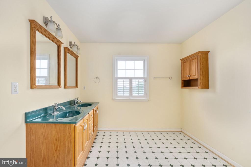 12045 PROCTOR CT, CULPEPER, Virginia 22701, 4 Bedrooms Bedrooms, ,3 BathroomsBathrooms,Residential,12045 PROCTOR CT,VACU2013472 MLS # VACU2013472