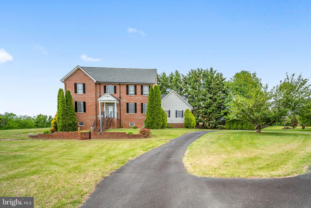 12045 PROCTOR CT, CULPEPER, Virginia 22701, 4 Bedrooms Bedrooms, ,3 BathroomsBathrooms,Residential,12045 PROCTOR CT,VACU2013472 MLS # VACU2013472