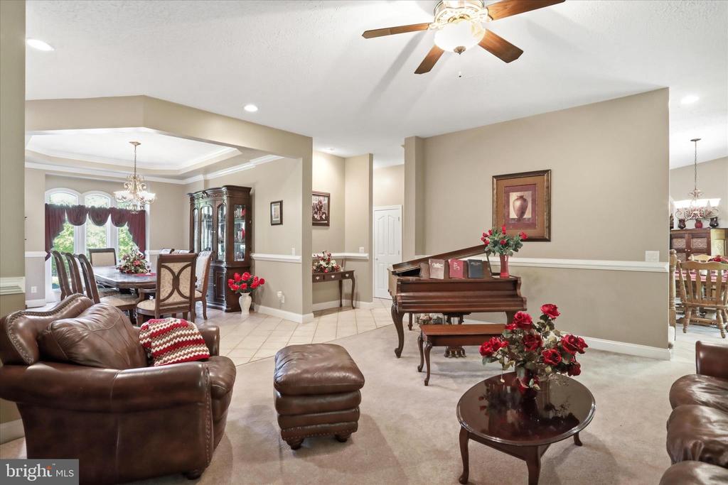 524 S MCDANIEL LN, SHENANDOAH, Virginia 22849, 6 Bedrooms Bedrooms, ,6 BathroomsBathrooms,Residential,524 S MCDANIEL LN,VAPA2006350 MLS # VAPA2006350