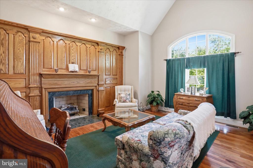 524 S MCDANIEL LN, SHENANDOAH, Virginia 22849, 6 Bedrooms Bedrooms, ,6 BathroomsBathrooms,Residential,524 S MCDANIEL LN,VAPA2006350 MLS # VAPA2006350