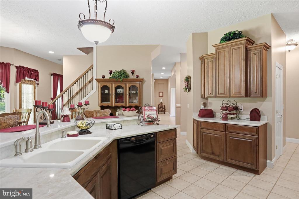 524 S MCDANIEL LN, SHENANDOAH, Virginia 22849, 6 Bedrooms Bedrooms, ,6 BathroomsBathrooms,Residential,524 S MCDANIEL LN,VAPA2006350 MLS # VAPA2006350