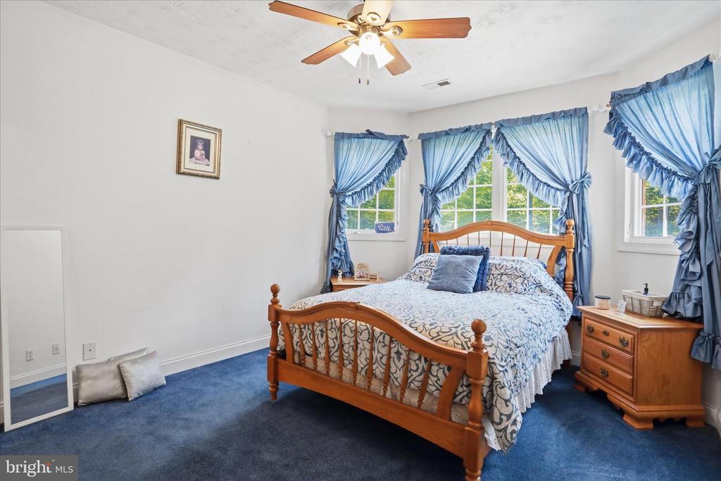 524 S MCDANIEL LN, SHENANDOAH, Virginia 22849, 6 Bedrooms Bedrooms, ,6 BathroomsBathrooms,Residential,524 S MCDANIEL LN,VAPA2006350 MLS # VAPA2006350