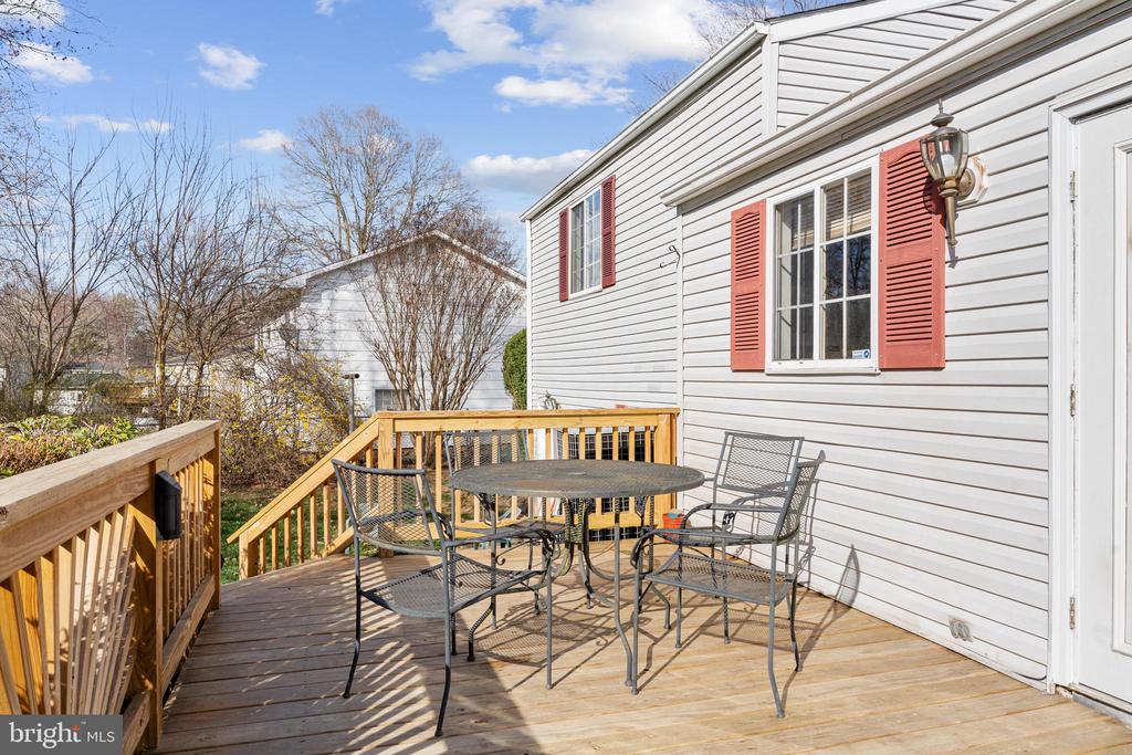6439 LANCASTER DR, WARRENTON, Virginia 20187, 3 Bedrooms Bedrooms, ,2 BathroomsBathrooms,Residential,6439 LANCASTER DR,VAFQ2021806 MLS # VAFQ2021806
